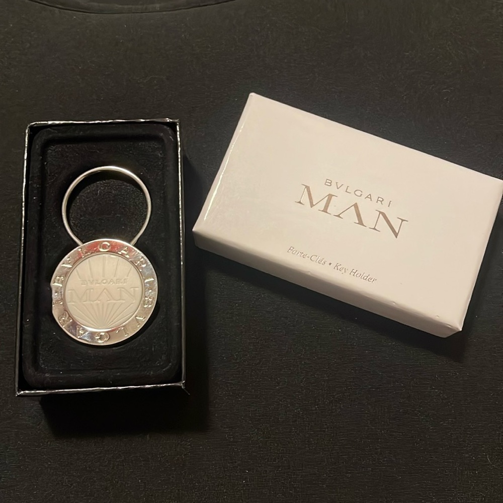 Bulgari key chain ⭐️